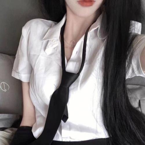 万般沉沦