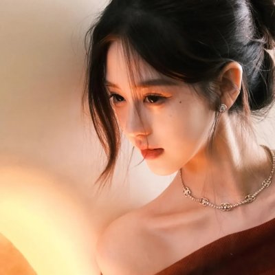 粉红火鹤的神秘凝视